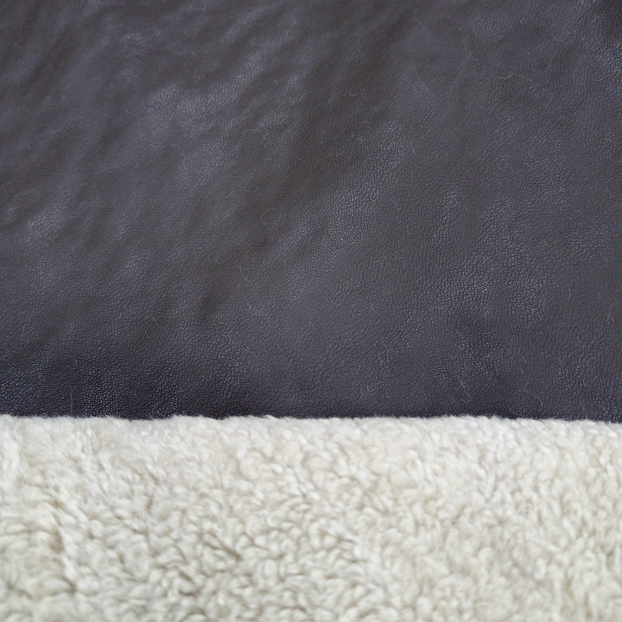 Ткани для пошива дубленок – какие?